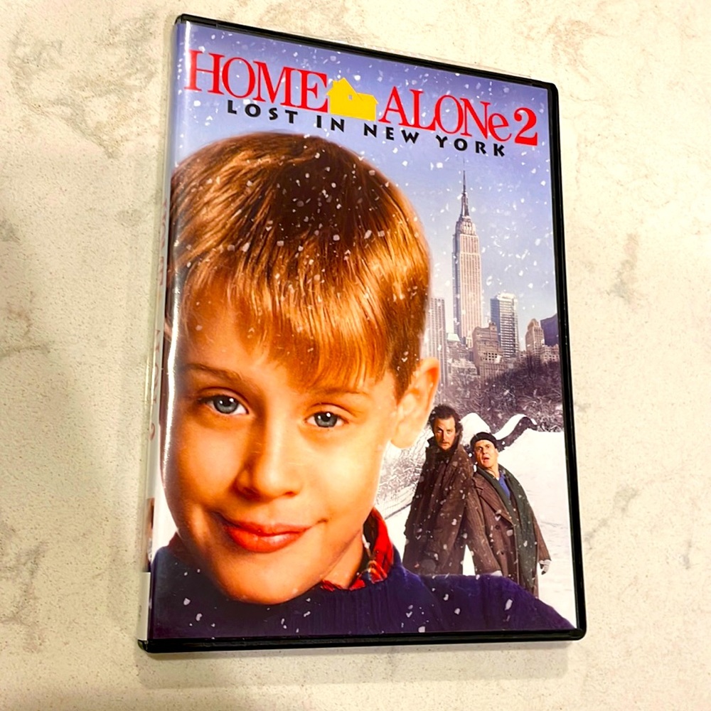 Home Alone 2: Lost in New York DVD (Rated: PG)
